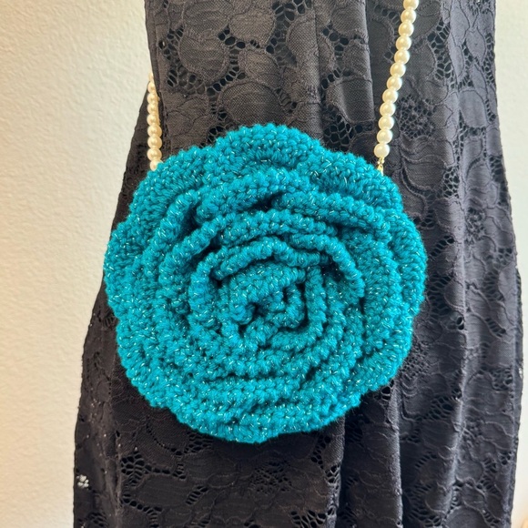 Hand Crocheted Sparkling Blue Rose Purse - Picture 11 of 15